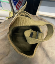 Load image into Gallery viewer, TOP OF MUZZLE COVER POUCH
