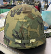 Load image into Gallery viewer, REAR VIEW OF HELMET
