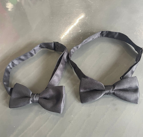 1 PAIR ARMY BLACK BOW TIES