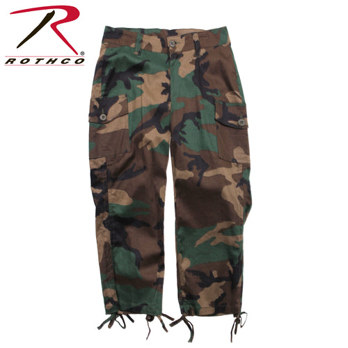 Picture of Rothco woman's capri pants in woodland camo BDU pattern. Forward facing photo.