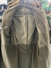 Load image into Gallery viewer, interior view of ww2 marine wool coat
