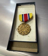 Load image into Gallery viewer, FRONT VIEW OF NATIONAL GUARD MEDAL IN BOX

