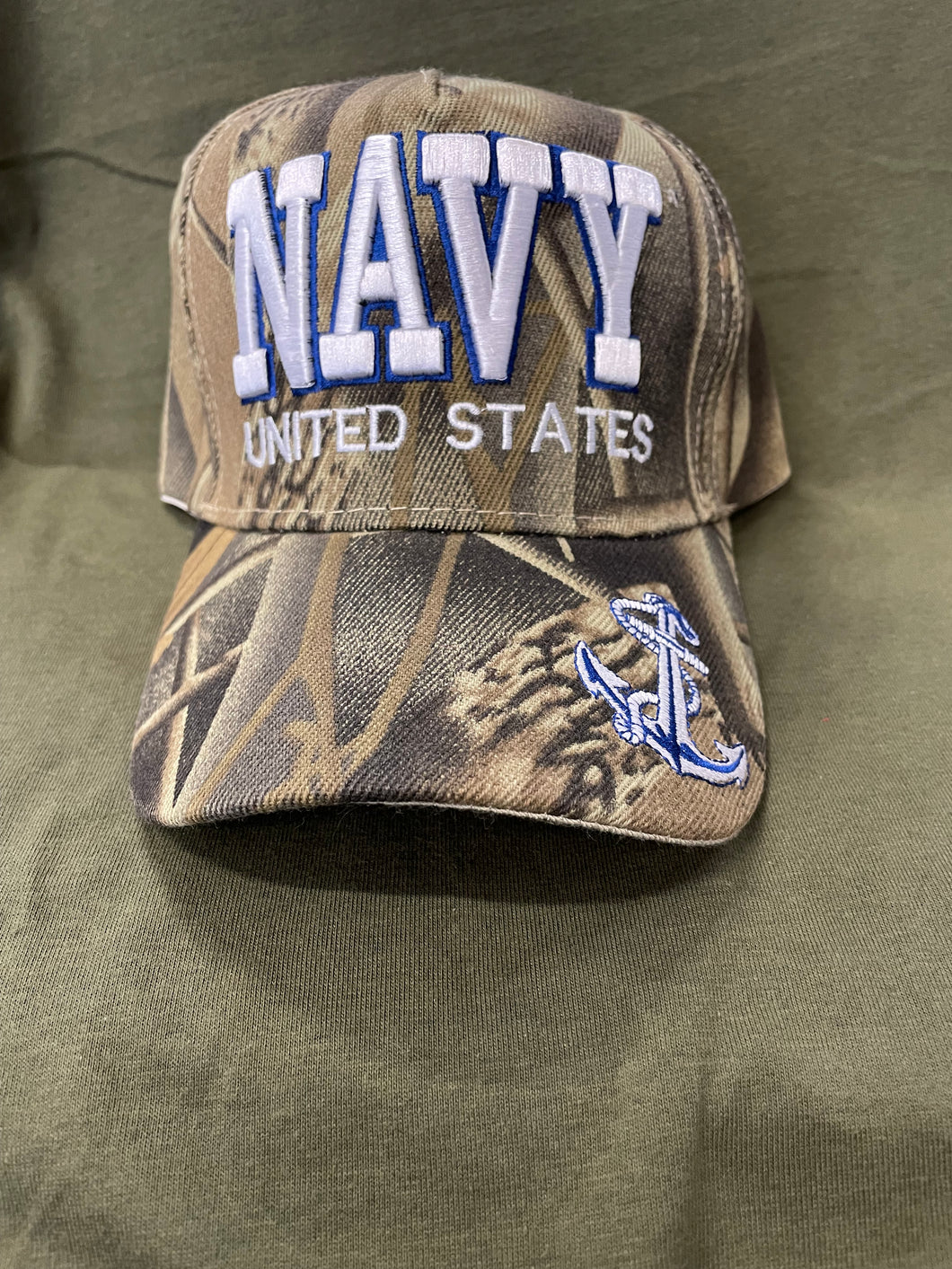 FRONT VIEW OF NAVY CAMOFLAGE HAT