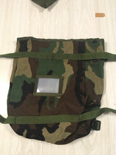 Load image into Gallery viewer, New Unissued Molle II Radio Pouch 8465-01-465-2057 In Woodland Camo
