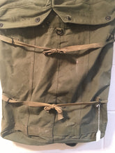 Load image into Gallery viewer, EXTREMELY RARE!!! Original 1945 WW2 18X24 (aprox) AIRBORNE BAZOOKA BACKPACK!!
