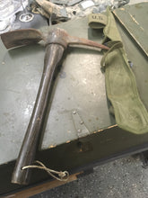 Load image into Gallery viewer, DIAMOND CALK 1945 WW2 PICK MATTOCK &amp; CANVAS PRODUCTS; CARRYING CASE
