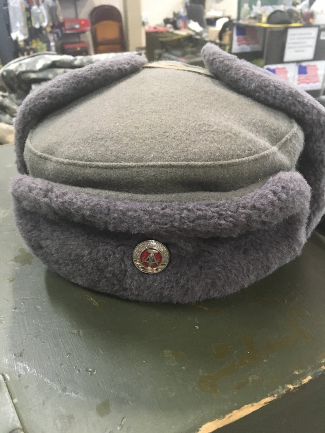 East German army Ushanka hat/ NVA National Volks Army