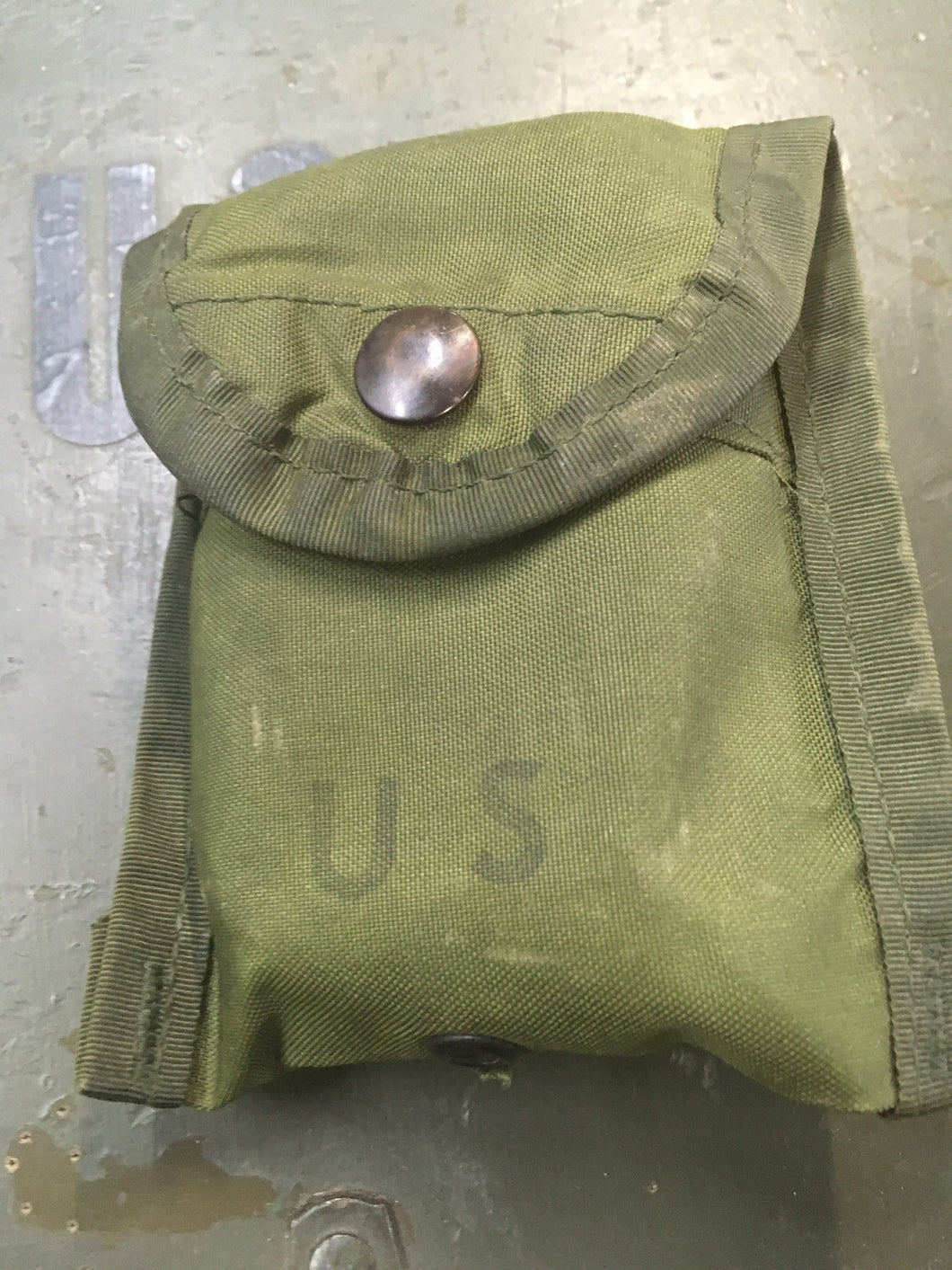 Vintage Early Military First Aid Pouch With Metal First Aid Packet U S Gov't Carlisle Model