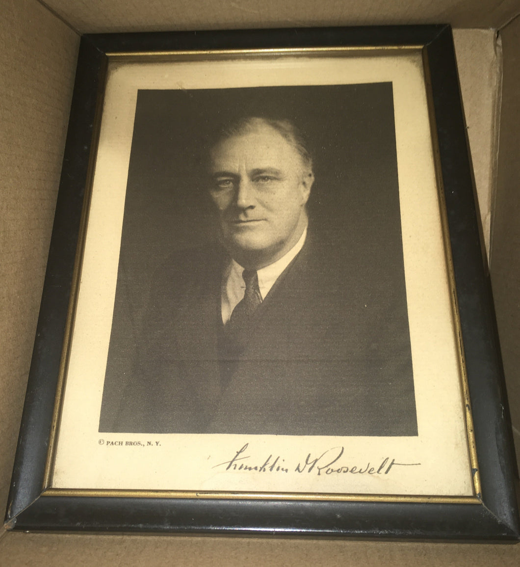 front facing picture of FDR with black frame