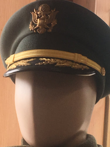 image of army officers cap on mannequin