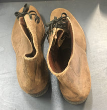 Load image into Gallery viewer, REAR VIEW 1947 MILITARY BOOTS

